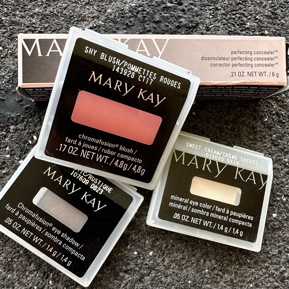 MARYKAY BUNDLE